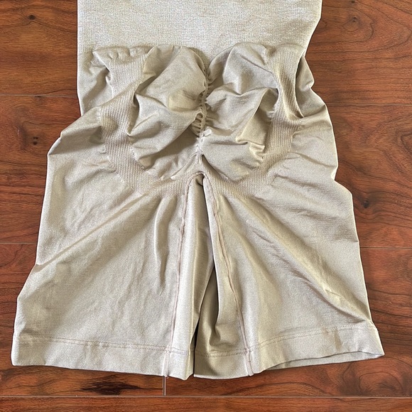 Sweet Nothings Tummy and Leg Control Shapewear - Picture 7 of 7